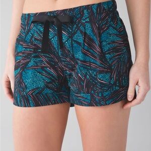 Lululemon Athletica Teal and Black Spring Break Away Athletic Shorts Size 4